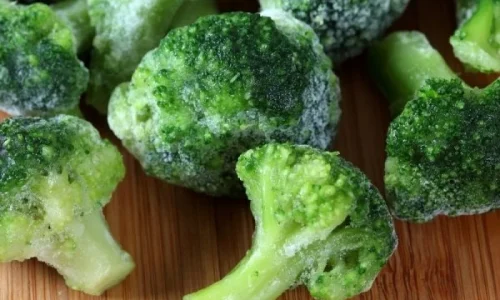 frozen-broccoli-1.webp